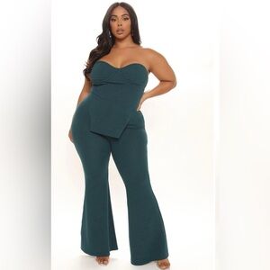 Fashion Nova 2 piece set
